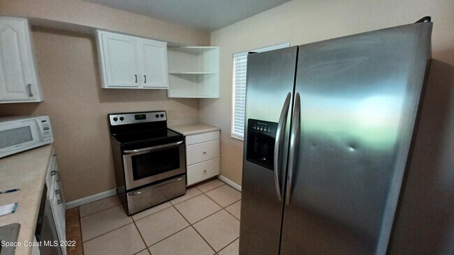 Building Photo - 174 San Juan Cir
