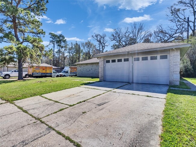 Building Photo - 6410 Barrygate Dr