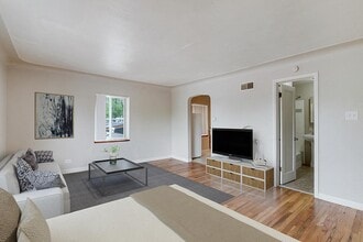 Building Photo - Edge Apartments