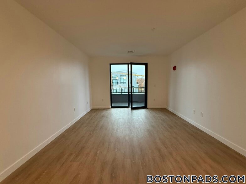 Building Photo - 199 Gardner St