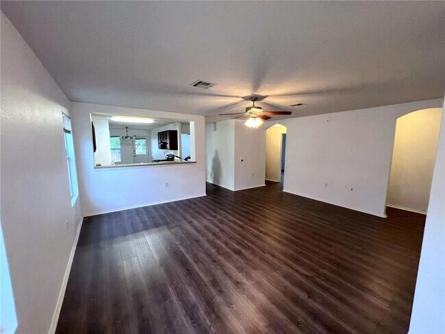 Building Photo - 12301 Sky Harbor Dr