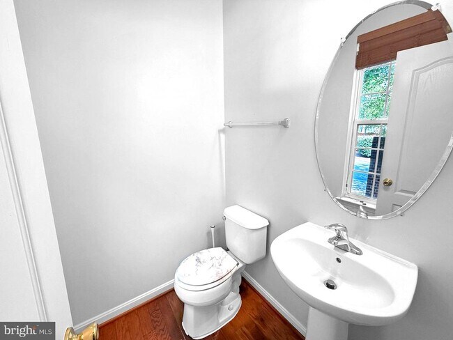 Building Photo - 113 Whiskey Creek Cir
