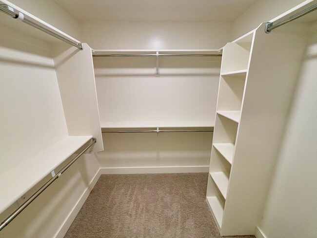 Building Photo - 638 E 360 S