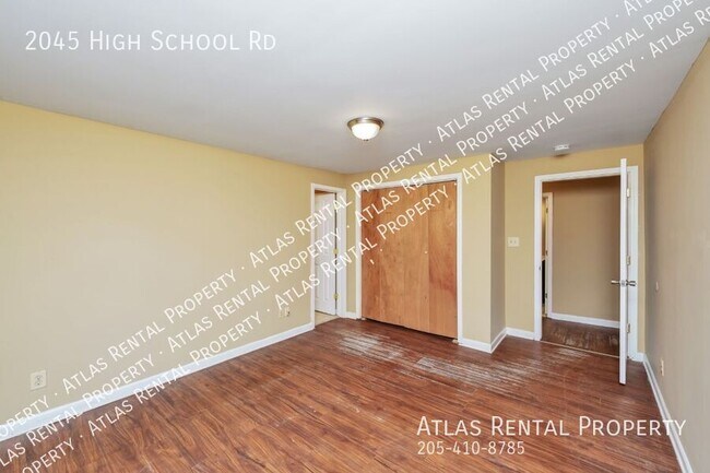 Building Photo - 2045 High School Rd