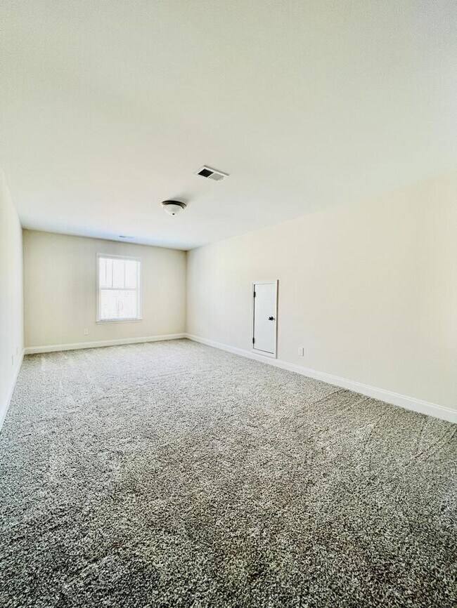 Building Photo - Brand New 3 Bedroom 2 Bath Single Family Home
