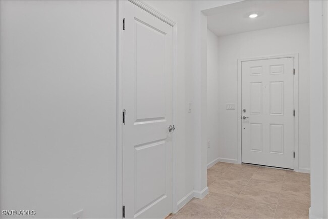 Building Photo - 1522 Fells Cove Ln