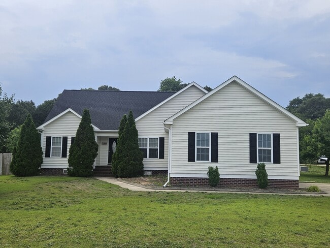Primary Photo - 203 Towbridge Ln