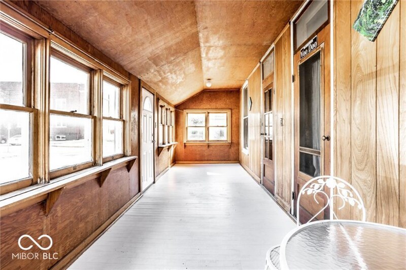 Building Photo - 349 West Broadway Street