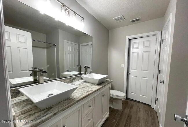 Building Photo - 5924 Bartram Village Dr