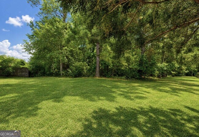 Building Photo - 603 Plantation Village Dr