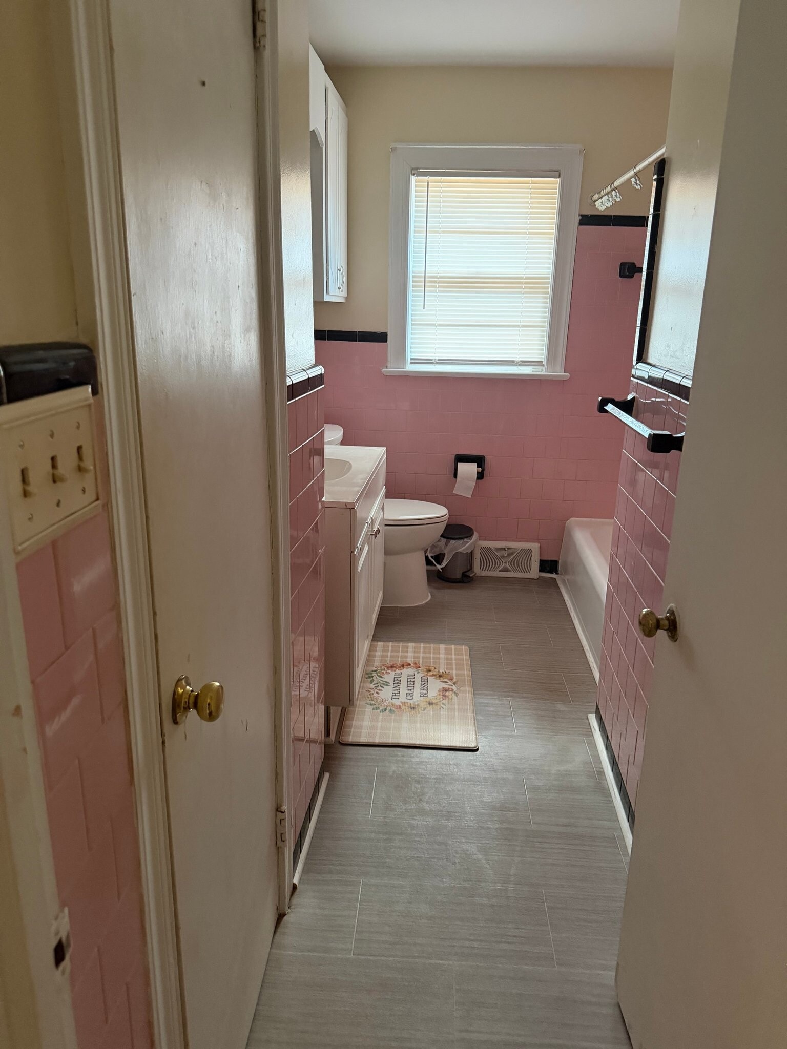 Building Photo - 109 Crestview Rd