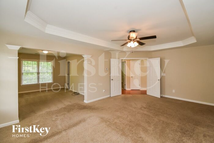 Building Photo - 1107 Charter Oak Ct