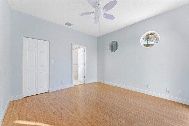 Building Photo - 8085 Saw Palmetto Ln