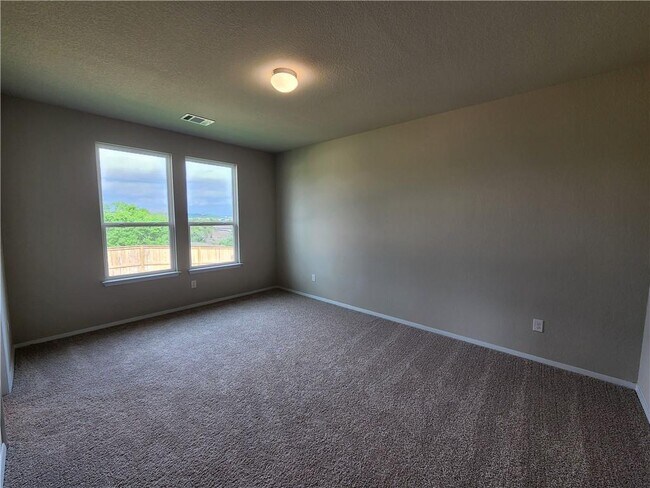 Building Photo - 11400 Milano Dr