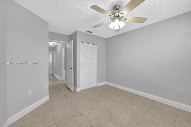 Building Photo - 11845 SW 99th St