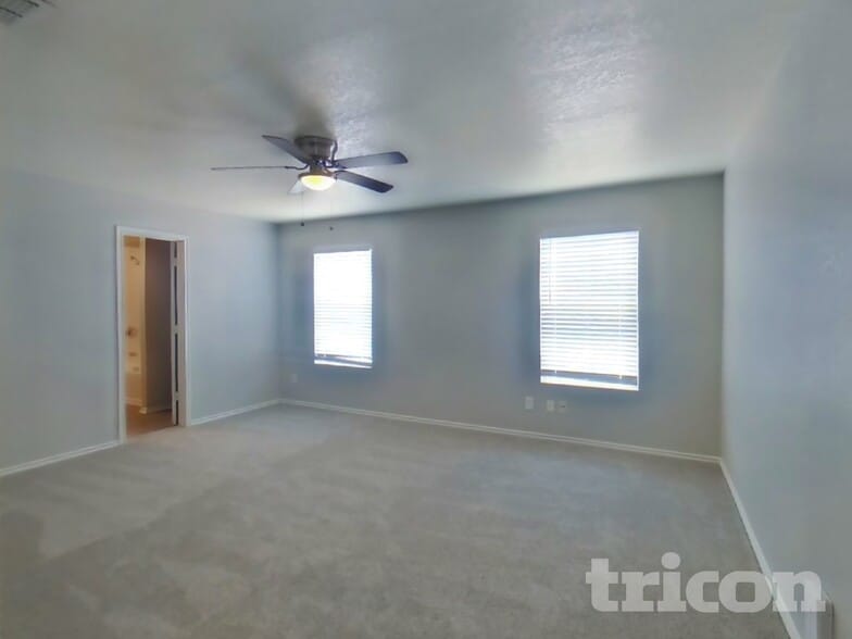 Building Photo - 4518 Safe Hbr