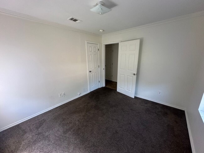 Building Photo - 1342 N 64th St