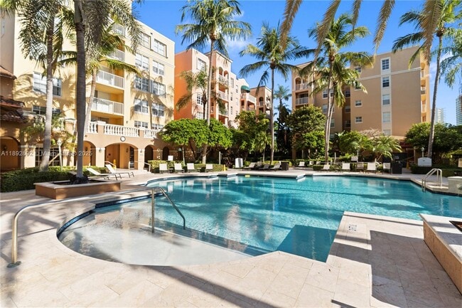 Primary Photo - 19655 E Country Club Dr