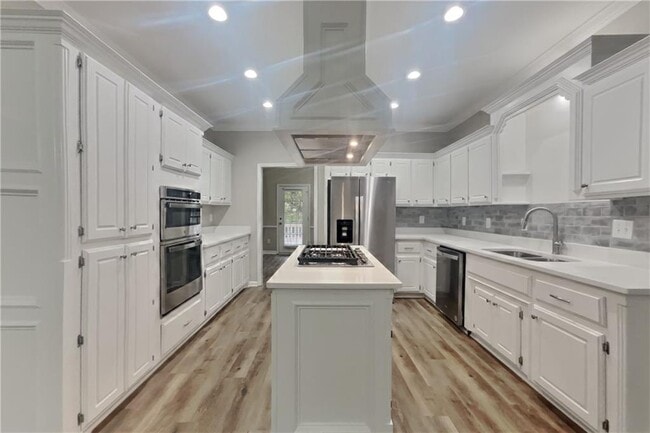 Building Photo - 4570 Thicket Trail