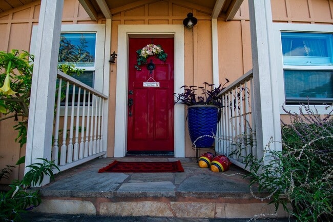 Building Photo - 40 Encina Ave