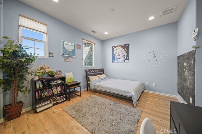Building Photo - 11662 N Ricasoli Way