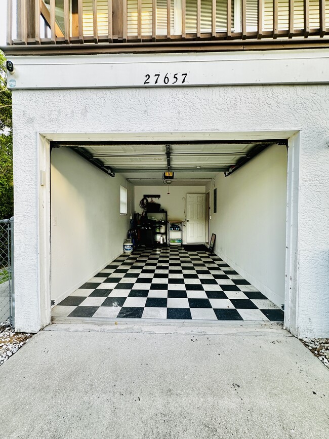 Building Photo - 27657 Tennessee St