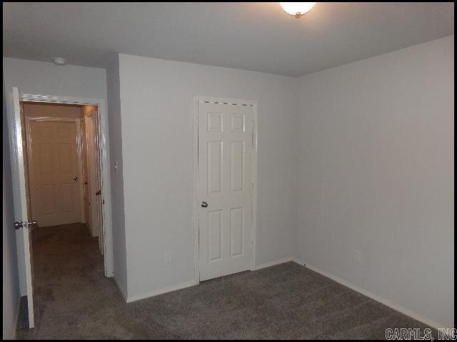 Building Photo - 6097 Saddle Hill Dr