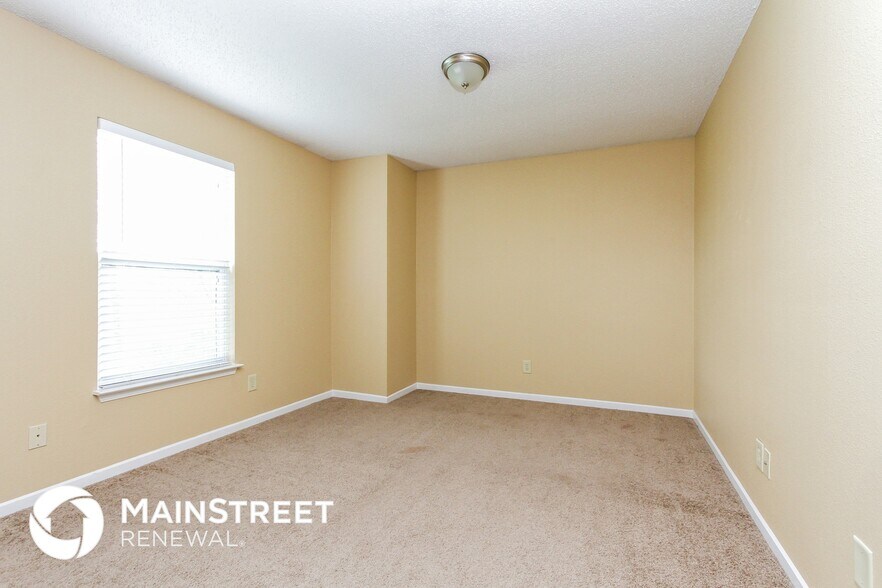 Building Photo - 8135 S Cricket Ln