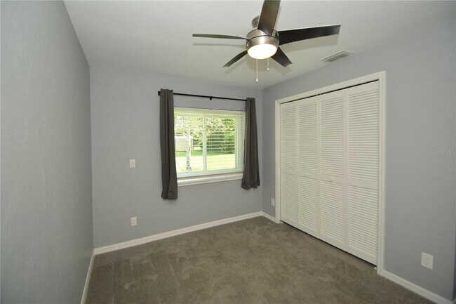 Building Photo - 14 Bolling Ln