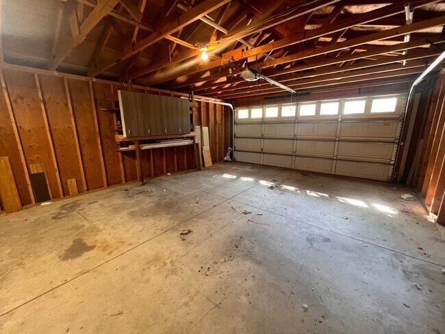 Building Photo - Beautiful Home in West Fort Collins
