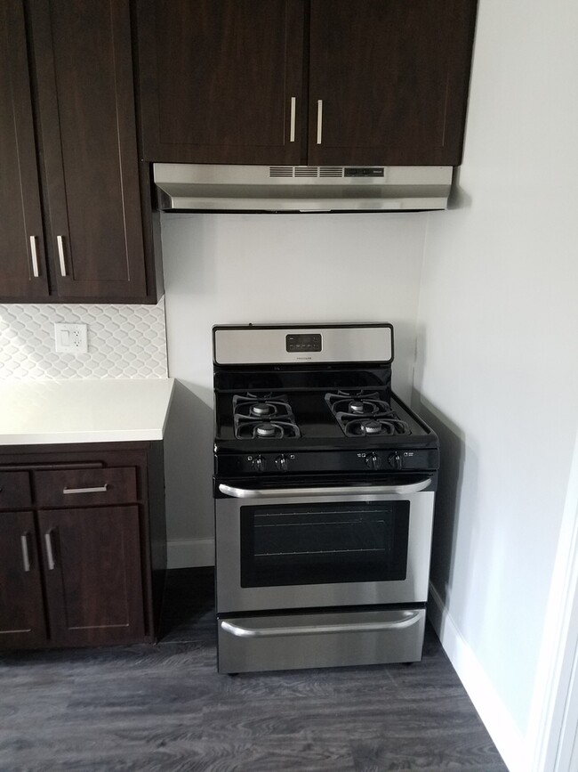 Interior Photo - Glendale Terrace Apartments - AC Townhomes...
