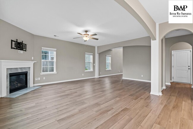 Building Photo - 525 Harbour Pointe Dr