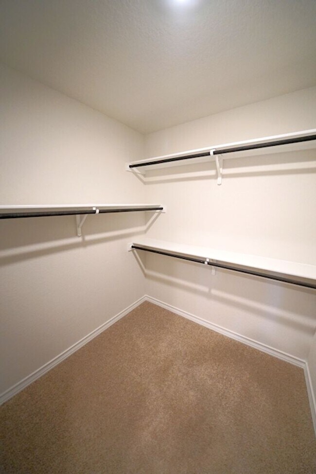 Building Photo - Like New Home in Red River Ranch (Cibolo)! -  Realtor Commission: $500