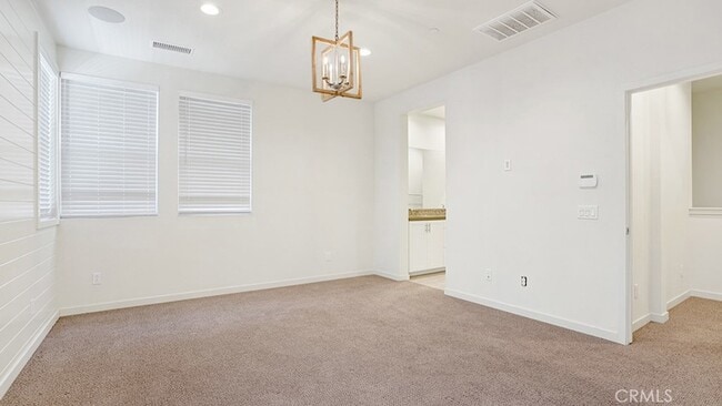 Building Photo - 137 Mirth