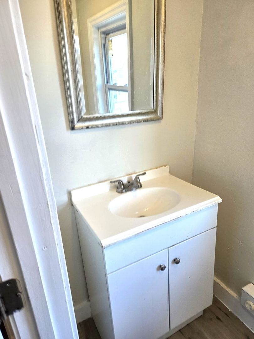 Building Photo - 184-186-186 Allston St