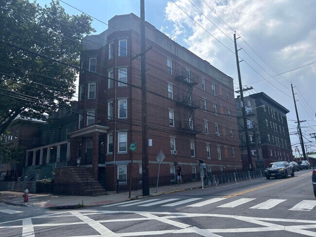 Primary Photo - 445 Ogden Ave.
