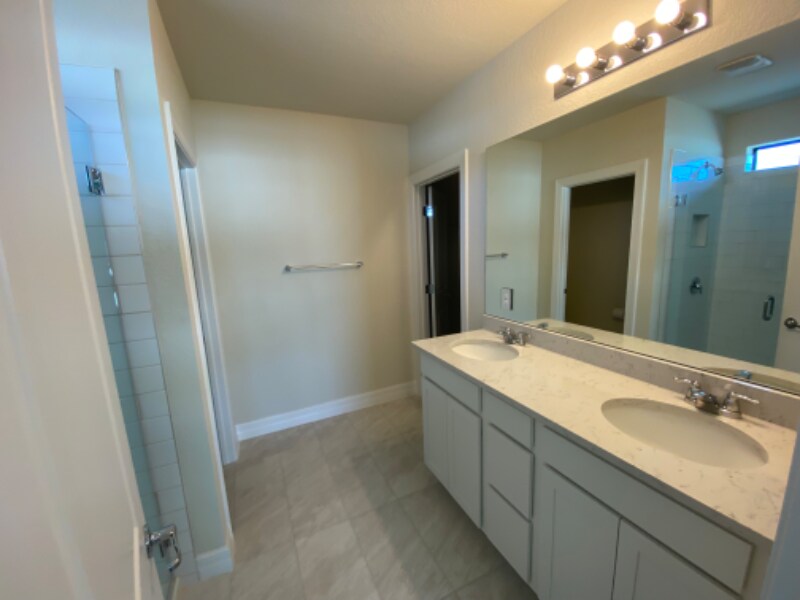 Building Photo - 2931 Hibiscus Ave