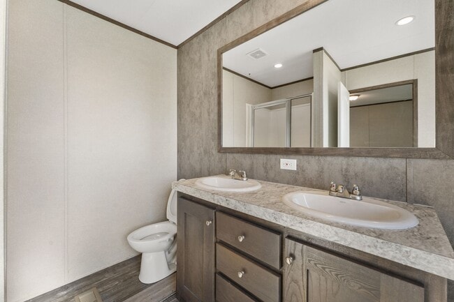 Building Photo - Beautiful 3 Bed, 2 Bath Home in Azle with ...