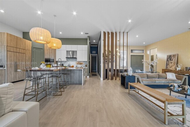 Building Photo - 5000 SW 159th Ave