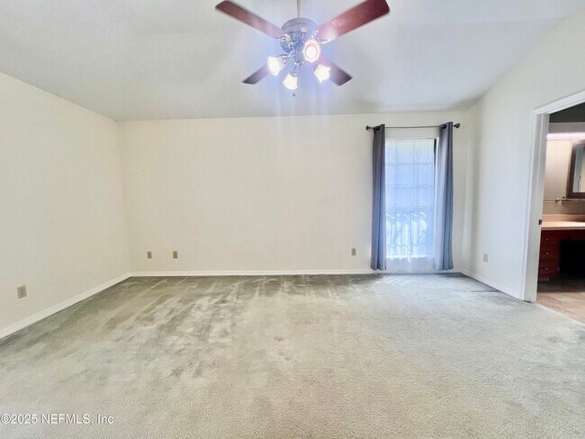 Building Photo - 8456 Bandera Cir W