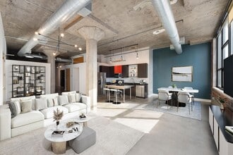 Building Photo - 718 N Washington Ave