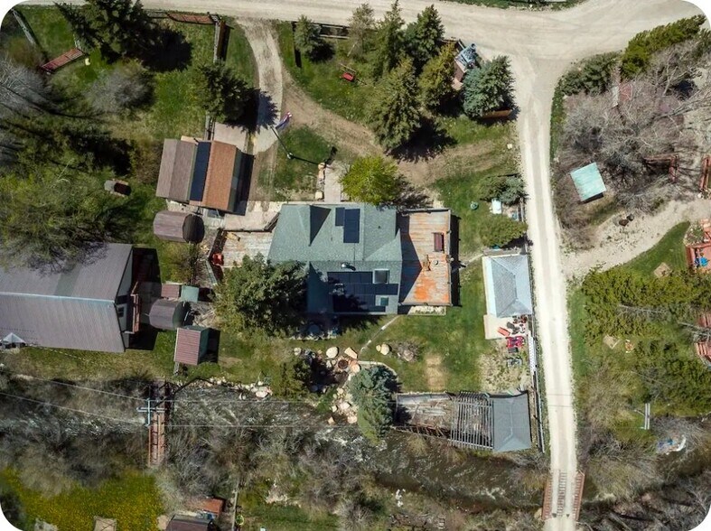 Building Photo - 4048 Samak Hills Rd