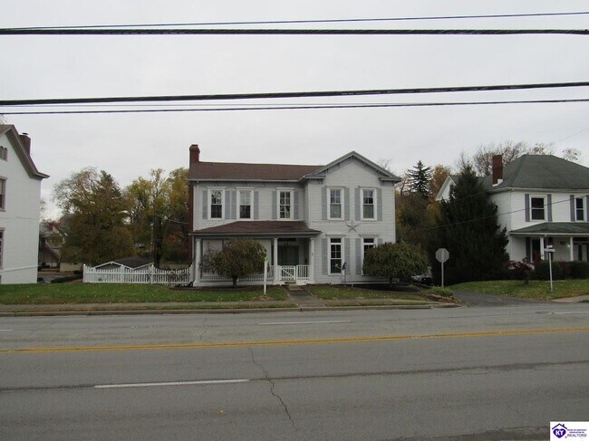 Primary Photo - 208 N Mulberry St