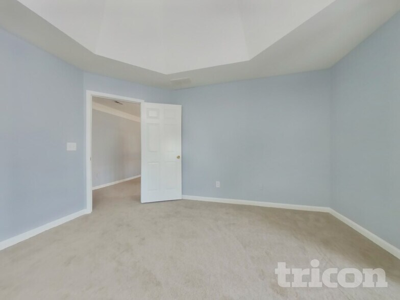 Building Photo - 5024 Kendall Station NW