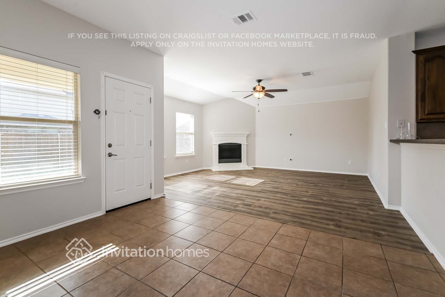 Building Photo - 2025 Colorado Bend Dr