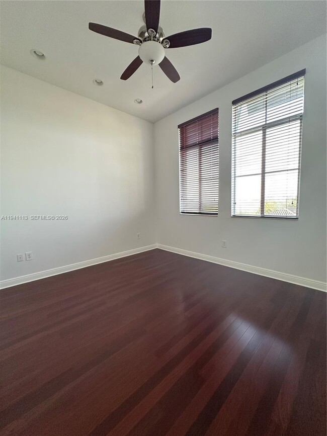 Building Photo - 3055 NW 126th Ave