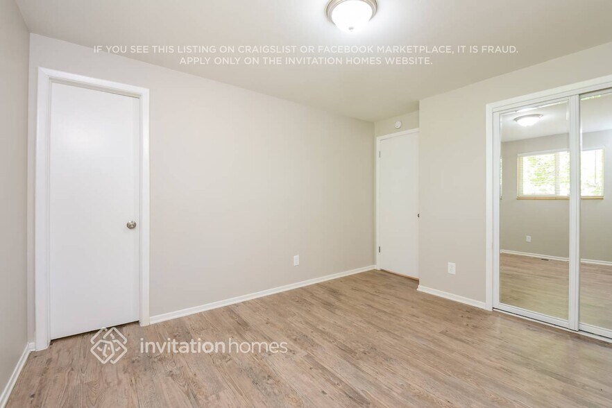 Building Photo - 641 E Geddes Ave