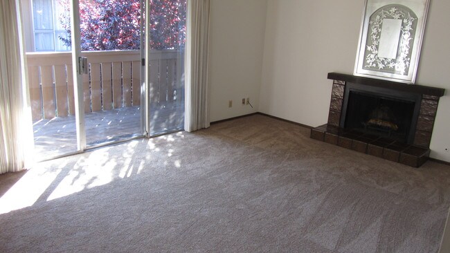 Sample Unit - 27320 Manon Ave