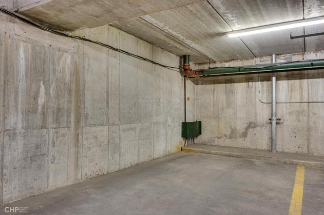 Building Photo - 750 Pearson St