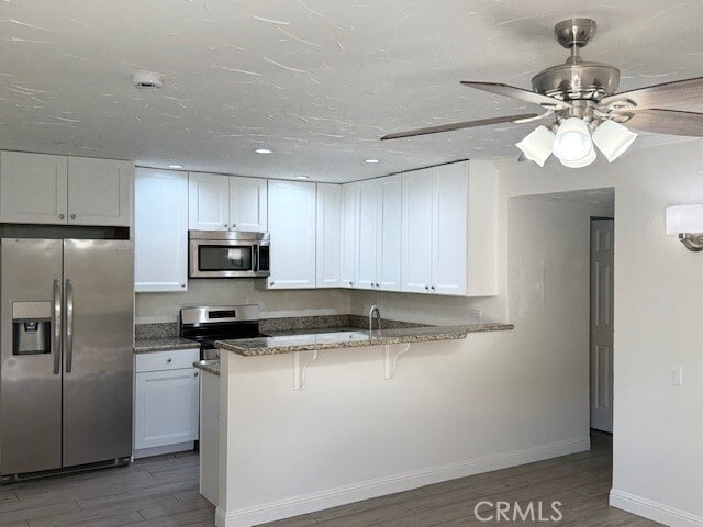 Building Photo - 45225 Sunset Ln